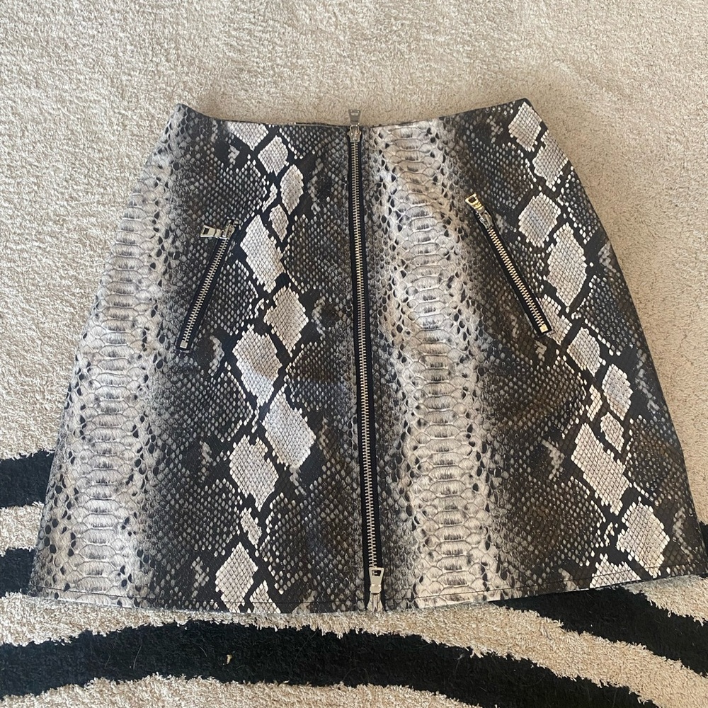 IAMGIA leather skirt